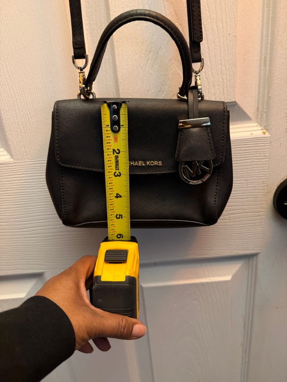 Michael Kors small crossbody purse - Picture 15 of 16